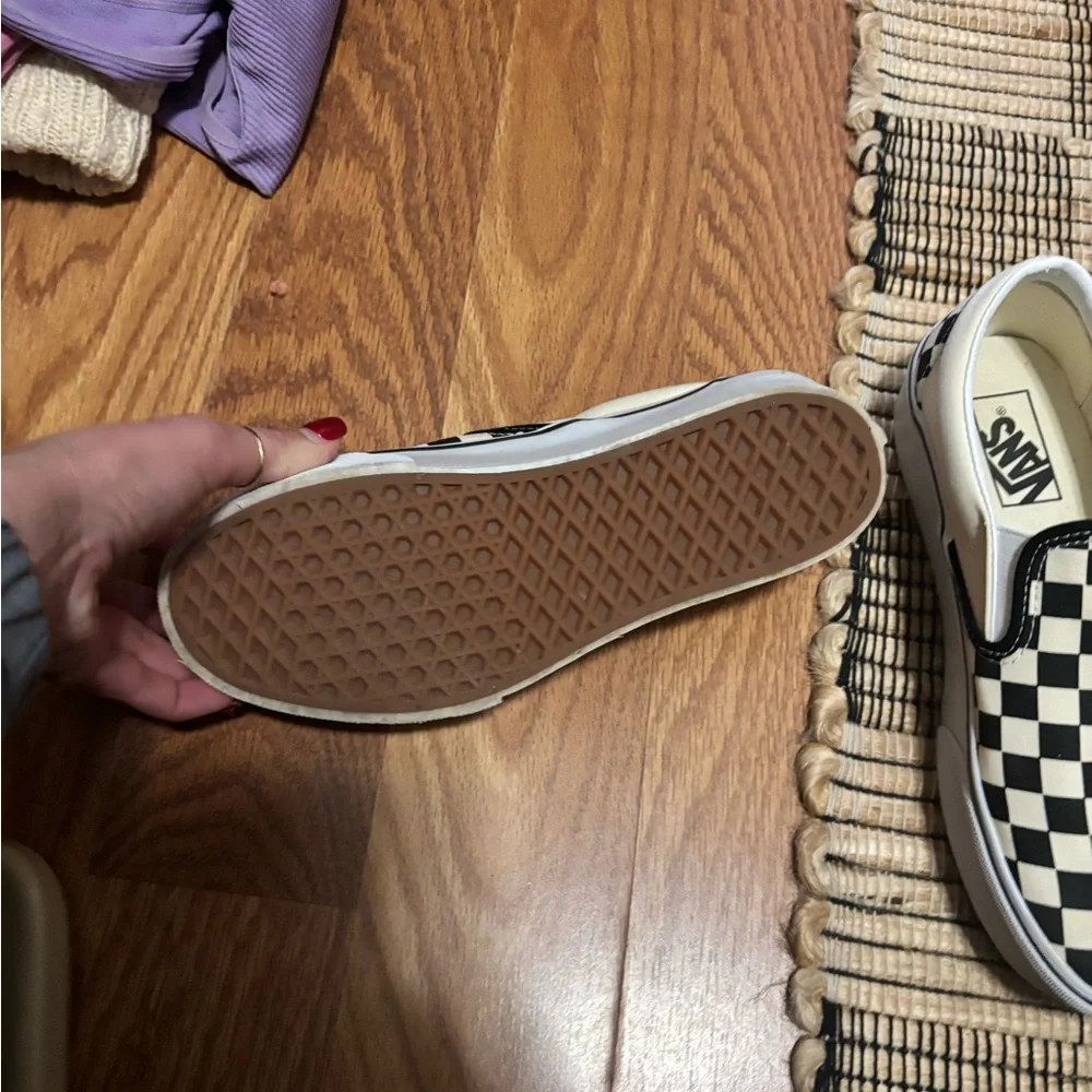 Vans Black and White Checkerboard Slip-Ons platforms - Picture 3 of 3